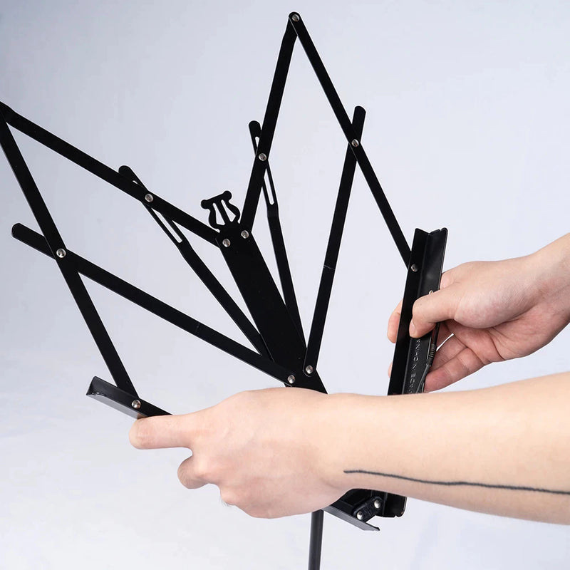 SUPORTE PORTÁTIL PARA PARTITURAS MUSICAIS